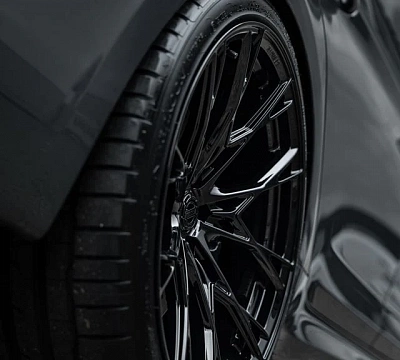Фото дисков ST Wheels ST9 на BMW 5/M5 (G60/G90)