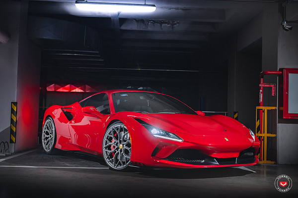 Фото дисков Vossen S17-01 Матовый графит на Ferrari F8