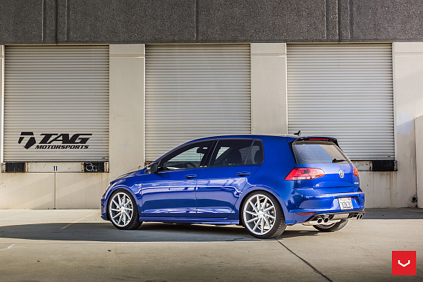 Фото дисков Vossen CVT Серебро на Volkswagen Golf VII