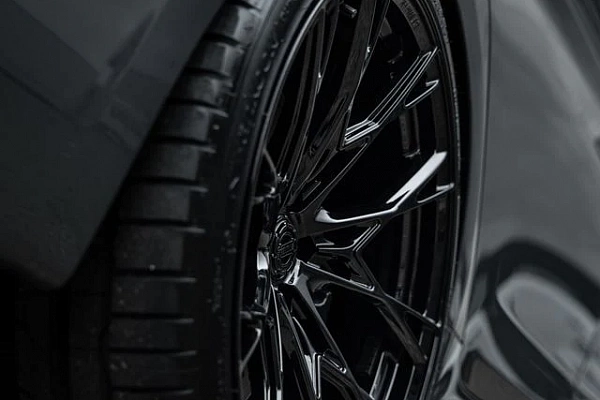 Фото дисков ST Wheels ST9 Черный глянец на BMW 5/M5 (G60/G90)