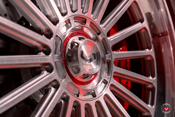 Фото дисков Vossen GEN-04 (3-piece) Глянцевый лак на Mercedes-Benz S-Class (W223)