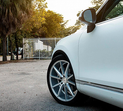 Фото дисков Vossen VFS-1 на Volkswagen Touareg II