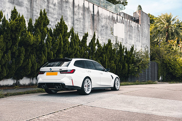 Фото дисков Brixton Forged FDE03 Белый глянец на BMW 3/M3 (G2x/G80)