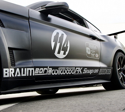 Фото дисков MRR FS06 на Ford Mustang VI