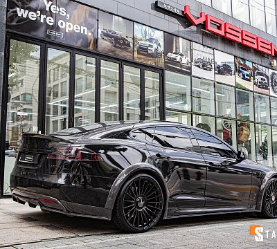 Фото дисков Vossen HF-8 на Tesla Model S
