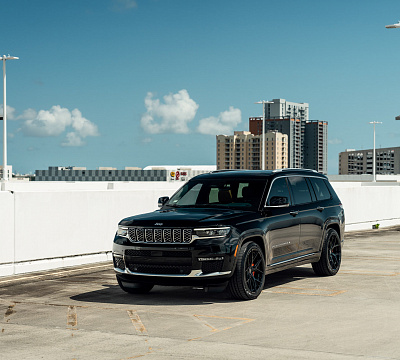 Фото дисков Vossen HF-5 на Jeep Grand Cherokee V