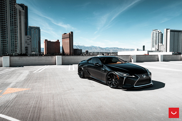 Фото дисков Vossen HF-2 Черный глянец на Lexus LC 500