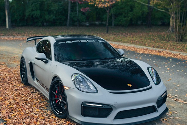 Фото дисков Brixton Forged R11-R Черный сатин на Porsche Cayman II