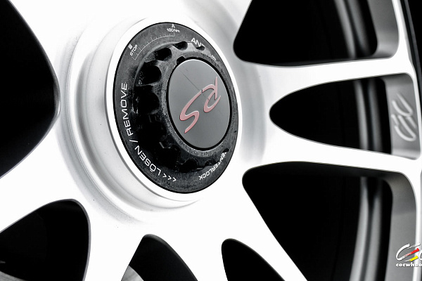 Фото дисков CEC C882 Сатиновый лак на Porsche 911 VI