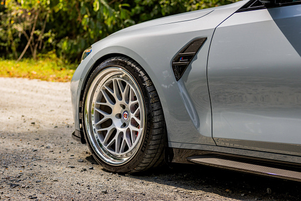 Фото дисков HRE 300 Сатиновый лак на BMW 3/M3 (G2x/G80)