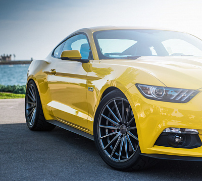 Фото дисков Vossen VFS-2 на Ford Mustang VI