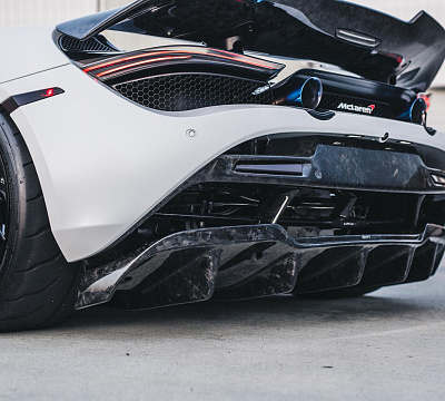 Фото дисков Brixton Forged PF5 на McLaren 720S