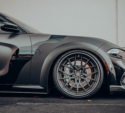 Фото дисков Vossen M-X3 (3-Piece) на Dodge Charger VII