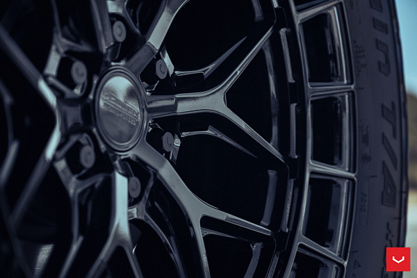 Фото дисков Vossen HFX-1 (6-Lug) Черный глянец на Ram 1500 V