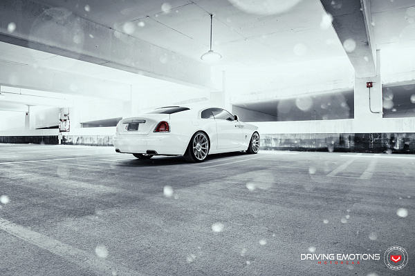 Фото дисков Vossen S17-12 Глянцевый тонированный лак на Rolls-Royce Wraith