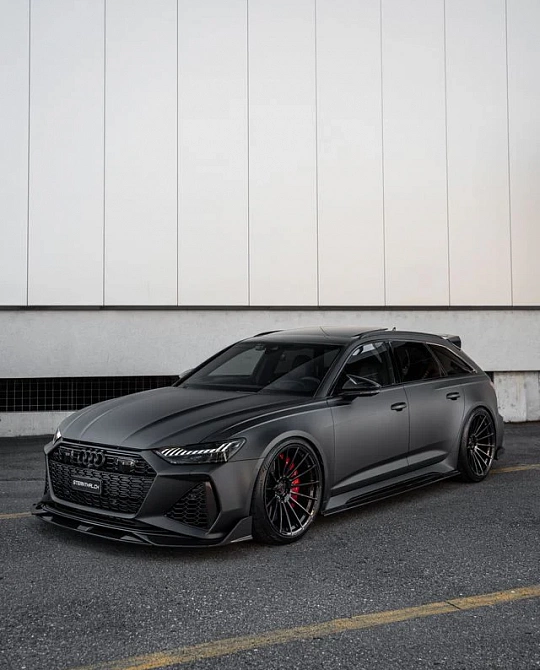 Фото дисков ST22 Черный глянец на Audi A/RS 6 (C8)