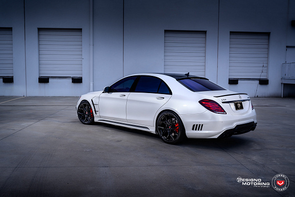 Фото дисков Vossen EVO-3R Черный глянец на Mercedes-Benz S-Class (W222, C217)