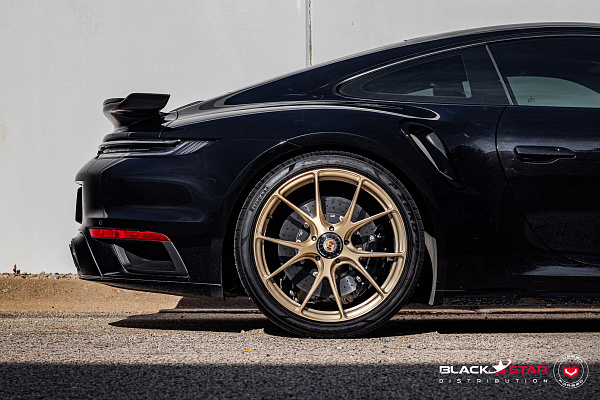Фото дисков Vossen RS19 Глянцевое золото на Porsche 911 VIII