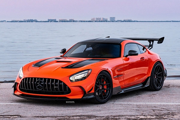 Фото дисков Strasse Wheels SV5 Deep Concave FS Черный сатин на Mercedes-Benz AMG GT I