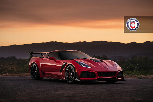 Фото дисков HRE R101 Lightweight Черный сатин на Chevrolet Corvette C7