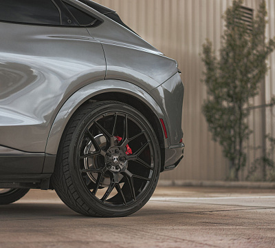 Фото дисков Asanti DYNASTY на Ford Mustang Mach-E