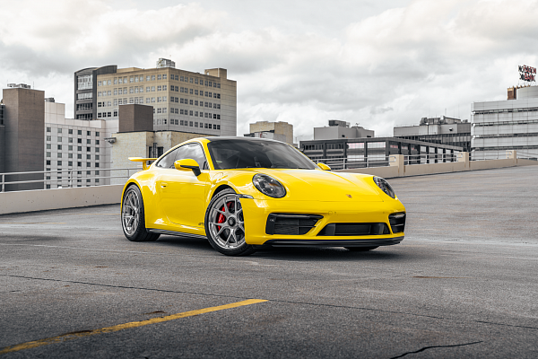 Фото дисков Strasse Wheels SM5R Deep Concave FS Сатиновый темный лак на Porsche 911 VIII