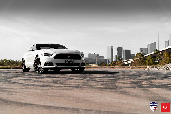 Фото дисков Vossen VFS-10 Сатиновая бронза на Ford Mustang VI