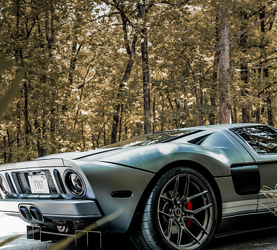 Фото дисков Brixton Forged CM5-R на Ford GT I