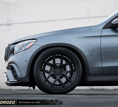 Фото дисков BC Forged HCS02 на Mercedes-Benz GLC (X253, C253)