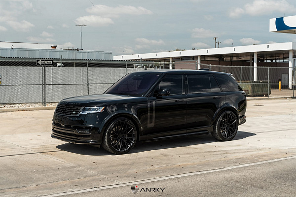 Фото дисков Anrky AN20 Черный сатин на Range Rover V