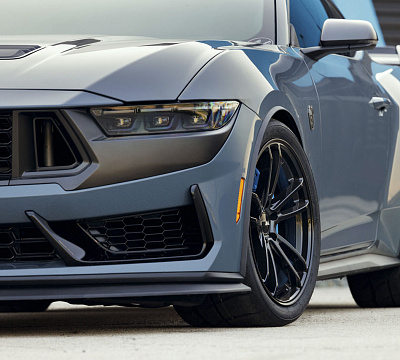 Фото дисков American Racing MACH FIVE на Ford Mustang VII