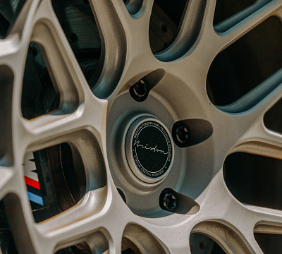 Фото дисков Brixton Forged TR08 AERO1 на BMW 5/M5 (G60/G90)