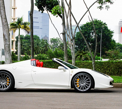 Фото дисков Vossen VFS-2 на Ferrari 458