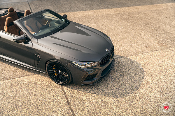 Фото дисков Vossen S21-02 Черный сатин на BMW 8/M8