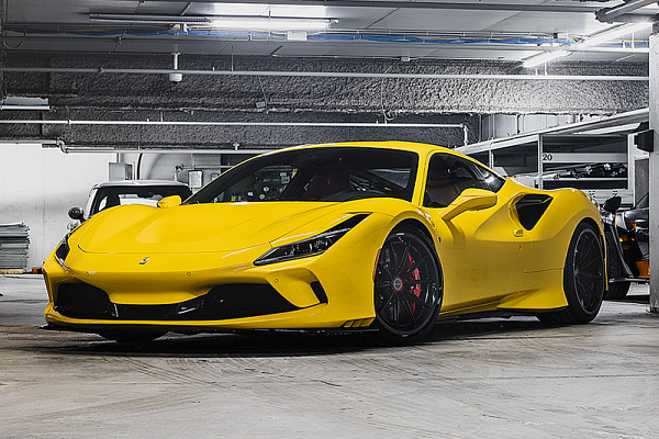 Фото дисков Brixton Forged R11-R Черный глянец на Ferrari F8