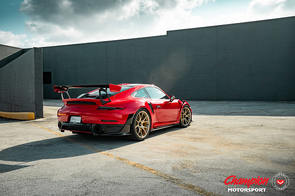 Фото дисков Vossen RS74 Глянцевое золото на Porsche 911 VII