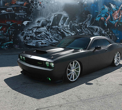Фото дисков Vossen CVT на Dodge Challenger III