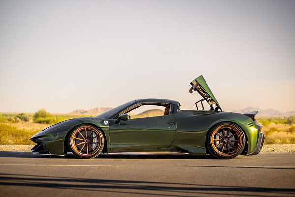 Фото дисков Brixton Forged R11-RS Глянцевая бронза на Ferrari 458