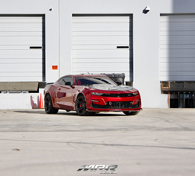 Фото дисков MRR M017 на Chevrolet Camaro VI