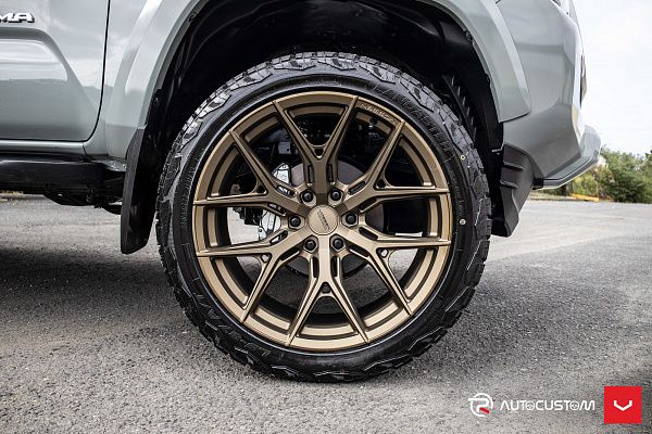 Фото дисков Vossen HF6-4 Глянцевое темное золото на Toyota Tacoma III
