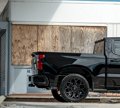 Фото дисков 4PLAY 4P83 на Chevrolet Silverado IV