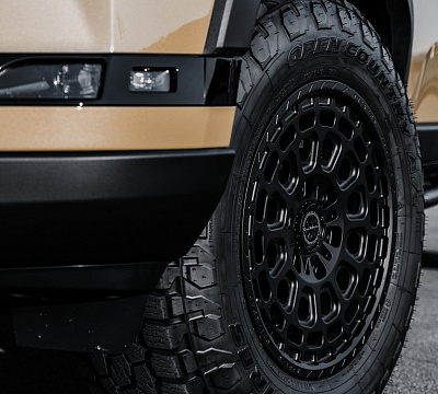 Фото дисков Brixton Forged BX05-M на Lexus GX III