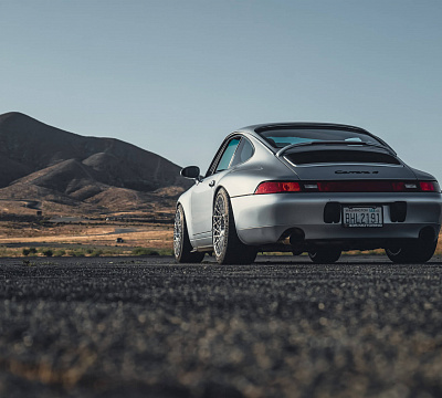 Фото дисков HRE 501M на Porsche 911 IV