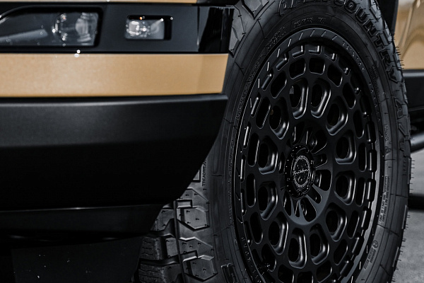 Фото дисков Brixton Forged BX05-M Черный сатин на Lexus GX III