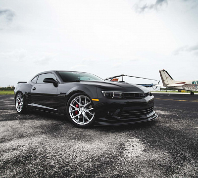 Фото дисков Vossen VFS-6 на Chevrolet Camaro V