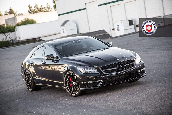 Фото дисков HRE S104 Черный сатин на Mercedes-Benz CLS (C218)