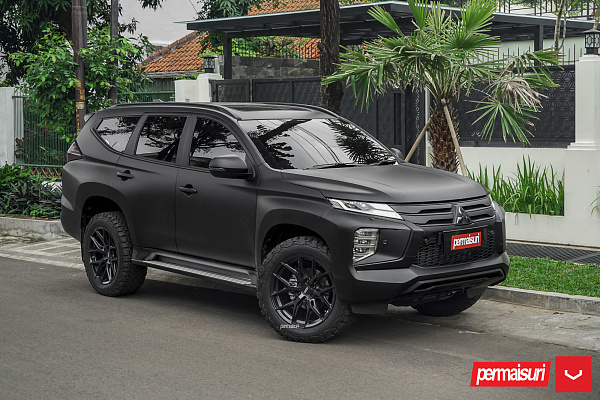 Фото дисков Vossen HF6-4 Черный сатин на Mitsubishi Pajero Sport III
