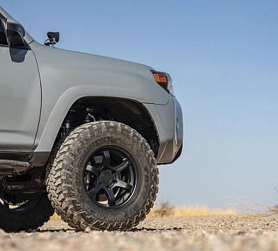 Фото дисков Motegi Racing MR150 TRAILITE на Toyota 4Runner V