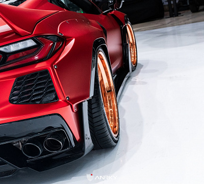 Фото дисков Anrky XR-305 на Chevrolet Corvette C8