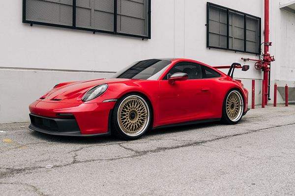 Фото дисков Brixton Forged TR20 Сатиновое золото на Porsche 911 VIII